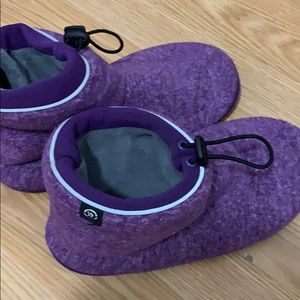inside comfy shoes